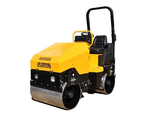 ISO Tandem Road Roller Machine Berat 1,5t Mesin Diesel Garansi Satu Tahun 1,3-1,5ton